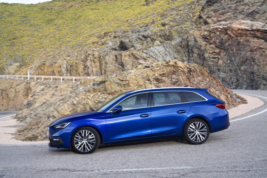  Seat Leon Sportstourer Xcellence 2020 года  (WW) (фото 15 из 34)